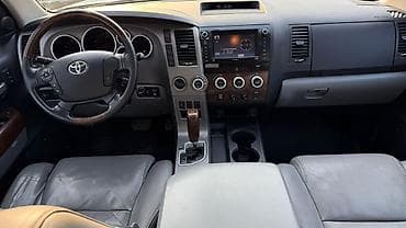 сапок дубл кабина: Toyota Тундра: 2011 г., 5.7 л, Автомат, Бензин, Пикап — 3