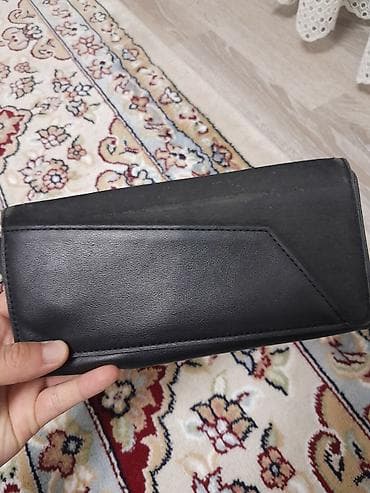 карман клаппан: Кошелек женский черный - Формат: продолговатый, подходит для купюр — 1