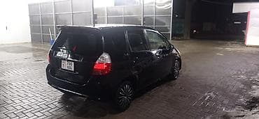 я ищу вито: Honda Fit: 2003 г., 1.5 л, Вариатор, Бензин, Универсал — 4