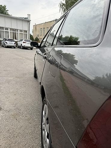 Унаа сатуу: Toyota Corolla: 2004 г., 1.6 л, Кол менен иштөөчү, Бензин, Универсал — 6
