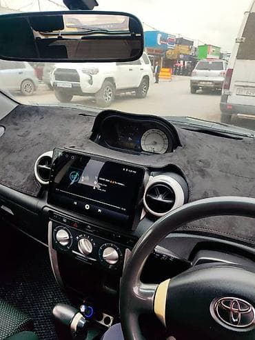 Транспорт: Toyota Ist: 2004 г., 1.3 л, Автомат, Бензин, Хетчбек — 9