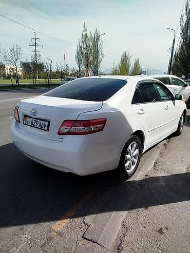 v klass: Toyota Camry: 2011 г., 2.5 л, Автомат, Бензин, Седан — 1