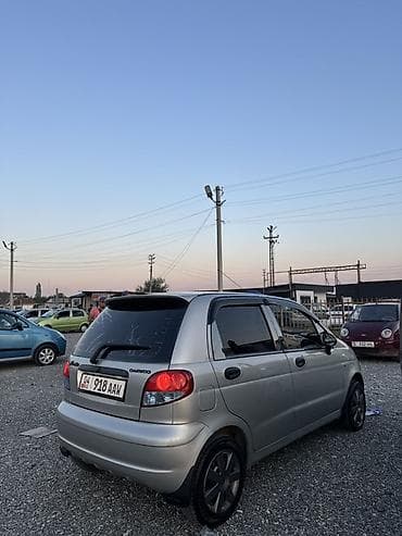 Унаа: Daewoo Matiz: 2009 г., 0.8 л, Кол менен иштөөчү, Бензин — 1
