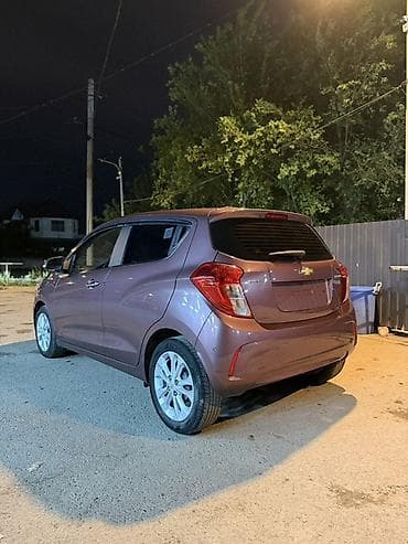chevrolet onyx: Chevrolet Spark: 2018 г., 1 л, Вариатор, Бензин, Хэтчбэк — 4