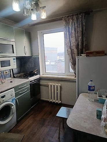 сдаю кватиру: 2 комнаты, С мебелью полностью — 4