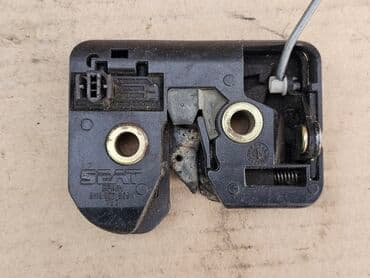 corolla runx: Замок багажника Seat 2000 г., Б/у, Оригинал, Германия — 2