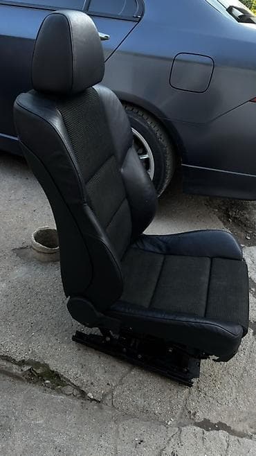 Автозапчасти: Переднее сиденье, BMW 2009 г., Б/у, Оригинал, Германия — 2