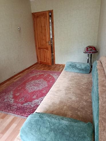 Недвижимость: 3 комнаты, Боконбаева/Уметалиева Собственник, Студентам, от 6 месяцев, С мебелью — 9