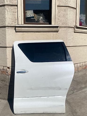Дверь Задняя правая Toyota, Оригинал at lalafo.kg Дверь Задняя правая Toyota, Оригинал