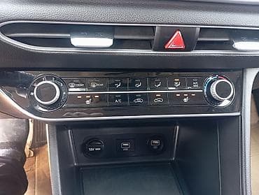 fast: Hyundai Sonata: 2019 г., 2 л, Автомат, Газ, Седан — 10