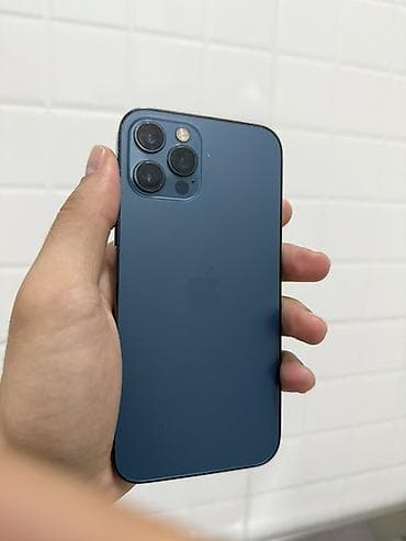 IPhone 12 Pro, Pacific Blue