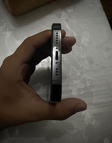айфон теле: IPhone 14 Pro, Б/у, 256 ГБ, Black Titanium, Защитное стекло, 85 % — 6