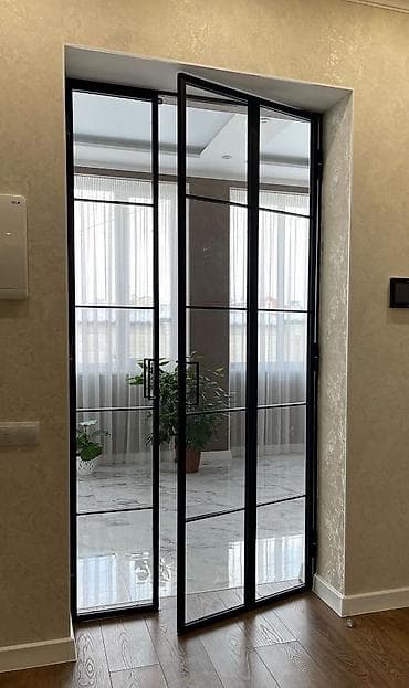 Металлические сейфовые двери: Межкомнатная дверь, Новый, Со стеклом, Одностворчатая, Металлическая, Распашная, Лофт — 2