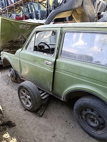 двигатель нива тайга: ВАЗ-2121 «Нива» 1600 (ранние годы выпуска), зелёный кузов. машина на — 2