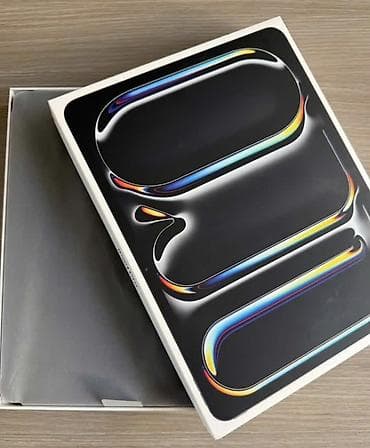 куплю планшет: Планшет, Apple, память 1 ТБ, 12" - 13", Wi-Fi, Новый, Классический цвет - Серебристый — 1