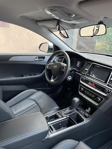 Транспорт: Hyundai Sonata: 2019 г., 2 л, Автомат, Газ, Седан — 8