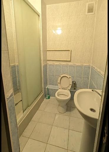 аренда компьютерный клуб: 2 комнаты, Риэлтор, С мебелью частично — 4