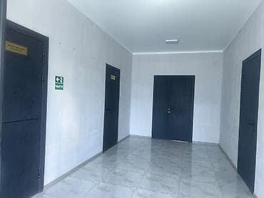 Аренда офисов, 30 м², В административном здании at lalafo.kg Аренда офисов, 30 м², В административном здании