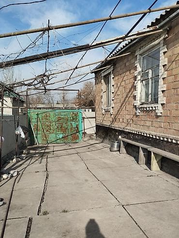 hostel osh: Дом, 100 м², 5 комнат, Собственник, Косметический ремонт — 3