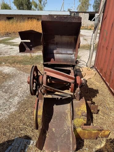 шиномонтажное оборудование для грузовых автомобилей бу: Промышленный конвейер, предназначенный для измельчения сена — 3