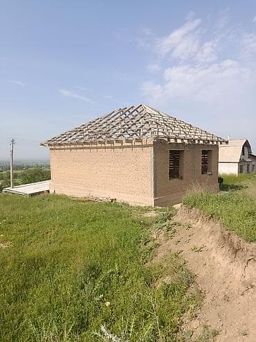 Продаётся недостроенный дом с участком. Описание объекта: - — 5