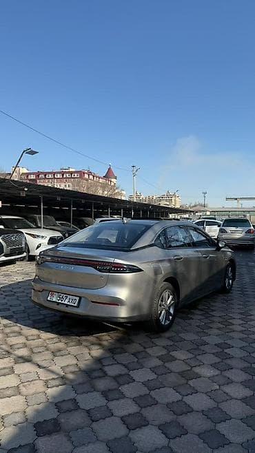 etari 700 max: BYD : 2023 г., 5.5 л, Автомат, Электромобиль, Седан — 2