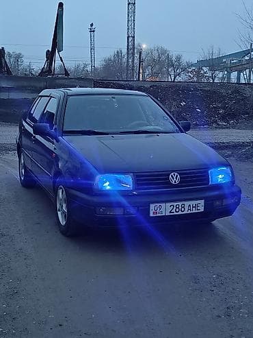 ej ve: Volkswagen Vento: 1992 г., 1.8 л, Механика, Бензин, Седан — 5