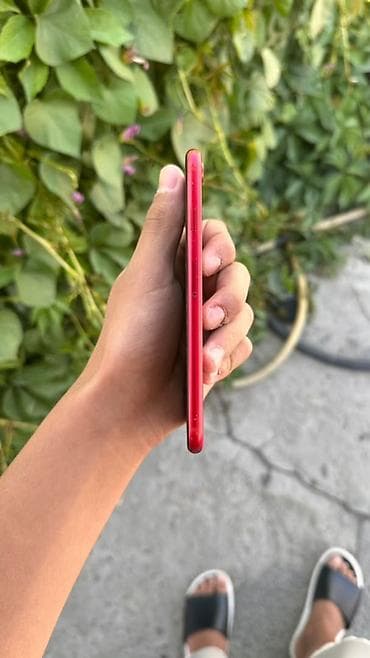 IPhone 8, Б/у, 64 ГБ, Красный, Зарядное устройство, 72 % — 5