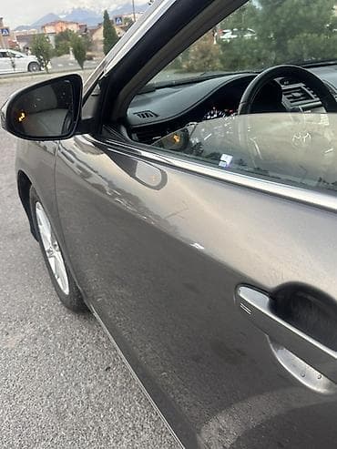 люк 124: Toyota Camry: 2013 г., 2.5 л, Автомат, Гибрид, Седан — 9