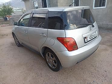 дэу матиз 1: Toyota Ist: 2004 г., 1.5 л, Автомат, Бензин, Хетчбек — 4