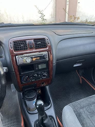 bud e9: Mazda 626: 1998 г., Газ, Седан — 5