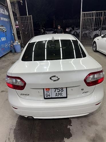 geely galaxy e5: Renault : 2016 г., 1.6 л, Автомат, Бензин, Седан — 6