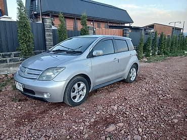 Toyota Ist: 2003 г., 1.5 л, Автомат, Бензин, Хэтчбэк