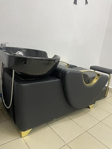Комплект мебели и оборудования для салона красоты Цена : 1. Мойка — 2
