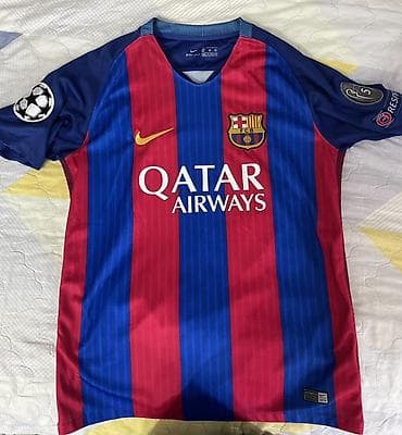 фудболку: Игровая футболка FC Barcelona сезон 2016/17 от Nike с именем и номером — 1