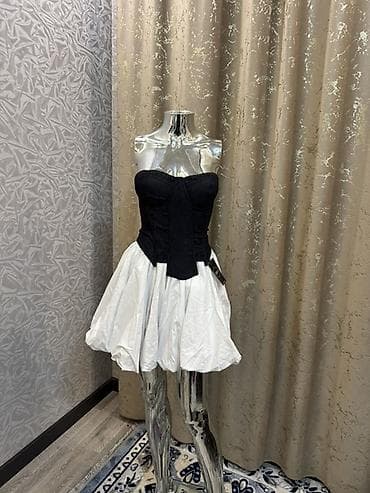 Платье с корсетным лифом и воздушной пузырь-юбкой - Силуэт