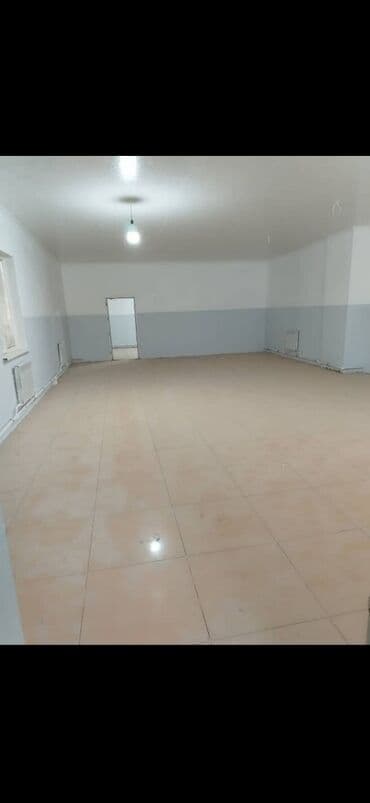 дом под швейный цех: Ак-Босого ж\м Сдается помещение под склад, швейный цех Площадь — 9