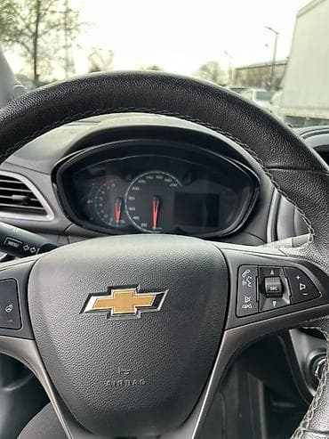 byd plus: Chevrolet Spark: 2020 г., 1 л, Автомат, Бензин, Хэтчбэк — 2
