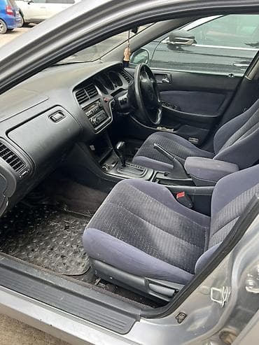 civic type r: Honda Accord: 2002 г., 1.8 л, Бензин, Седан — 5