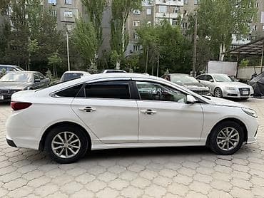 e class: Hyundai Sonata: 2017 г., Автомат, Газ, Седан — 3