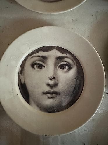 карнавальные маски: Настенные декоративные тарелки «Fornasetti – Tema e Variazioni» (серия — 2