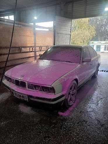 левый строна крыло bmw: BMW 520: 1993 г., 2 л, Механика, Бензин, Седан — 8