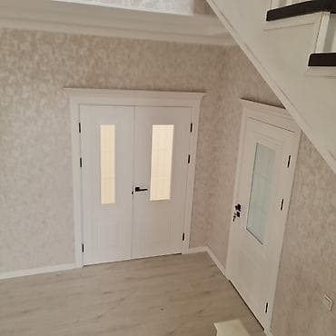 Продажа домов: 🏡 СРОЧНО ПРОДАЕТСЯ ДВУХЭТАЖНЫЙ ДОМ 📍 Район: Кок-Жар Ж/М ✨ Состояние — 4