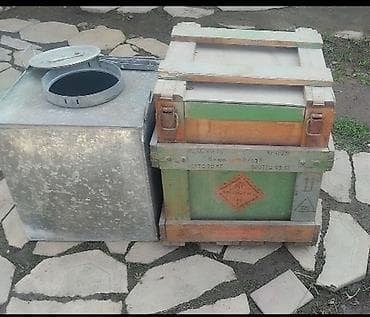 Металлический герметичный контейнер с крышкой-люком + деревянный