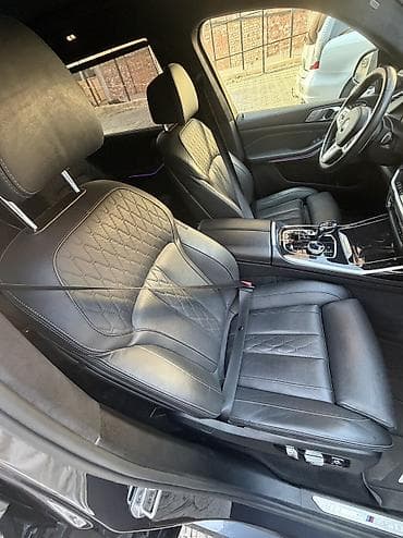 Продажа авто: BMW X7: 2021 г., 4.4 л, Автомат, Бензин, Внедорожник — 7