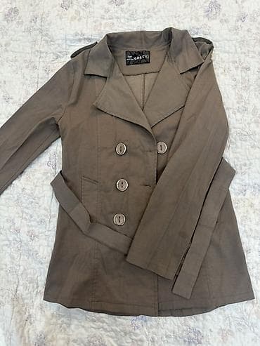 Пальто: Плащ, Классическая модель, Двубортная модель, S, M — 2