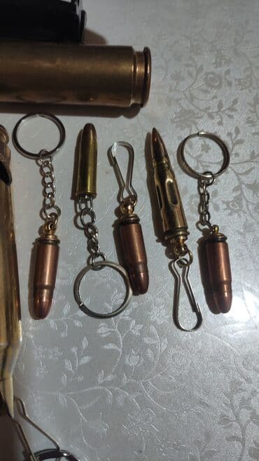 эксклюзивные свадебные пригласительные: Брелок патрон АК-47 Брелок патрон пистолета Маузер Брелок патрон — 5