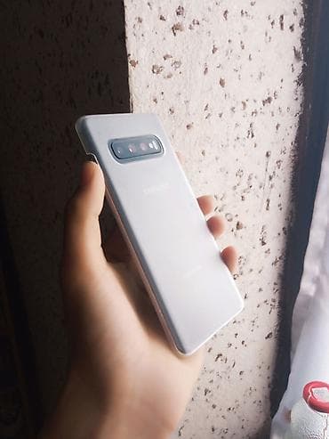 Samsung Galaxy S10 Plus, Б/у, 128 ГБ, цвет - Черный, 2 SIM, eSIM