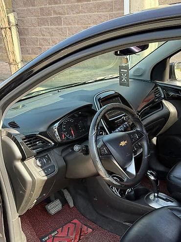 сиденье на спарк: Chevrolet Spark: 2016 г., 0.1 л, Автомат, Бензин, Хэтчбэк — 7
