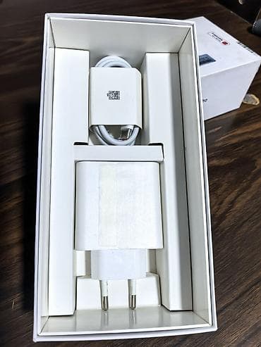 Уюлдук телефондор жана аксессуарлар: Huawei Pura 70 Pro, Жаңы, 512 ГБ, түсү - Ак, 2 SIM — 6